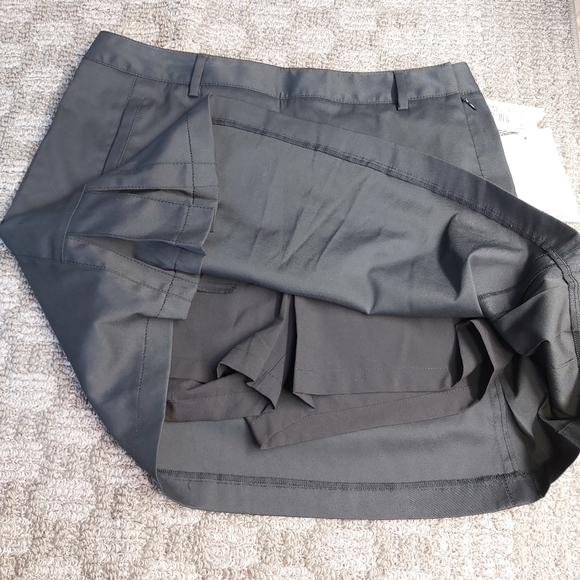 Annika Cutter & Buck Golf Skirt - Picture 5 of 8